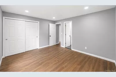 779 Peconic Avenue, West Babylon, NY 11704 - Photo 26