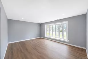 779 Peconic Ave, West Babylon, NY 11704 - Photo 12