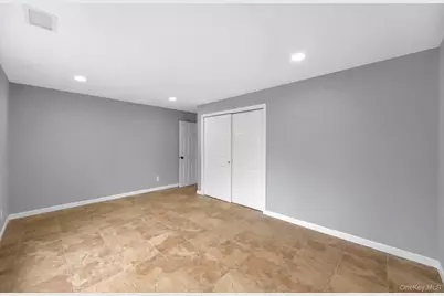 779 Peconic Avenue, West Babylon, NY 11704 - Photo 24