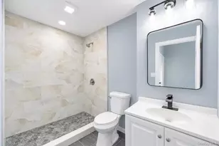 779 Peconic Ave, West Babylon, NY 11704 - Photo 16