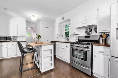 24 Howard Avenue, Valhalla, NY 10595 - Photo 16