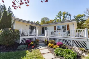 9 3rd Ave, Rhinebeck, NY 12572 - Photo 2