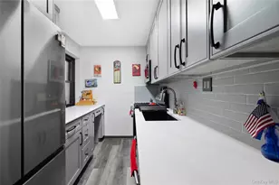 82-35 134th St, Briarwood, NY 11435 - Photo 2