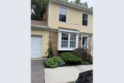 1 Thornton, Yaphank, NY 11980 - Photo 2