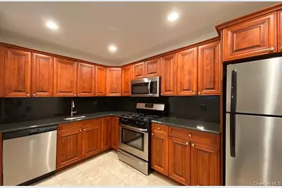 280 Bellmore Avenue #52, East Islip, NY 11730 - Photo 2