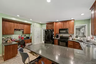 53 Florance Dr, Central Valley, NY 10917 - Photo 10