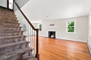 168 Jackson St, Fishkill, NY 12524 - Photo 2