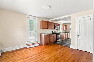 168 Jackson St, Fishkill, NY 12524 - Photo 8