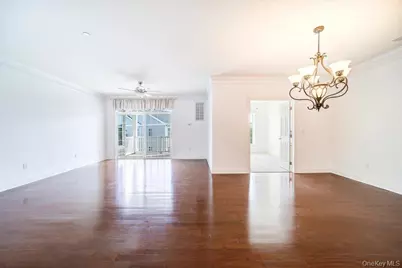 732 Regency Drive, Fishkill, NY 12524 - Photo 6