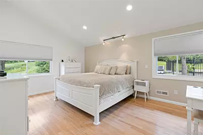 239 Carolina Road, Yorktown Heights, NY 10598 - Photo 14