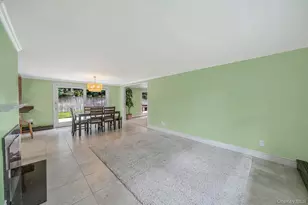 5 Horseshoe Dr, Holbrook, NY 11741 - Photo 16