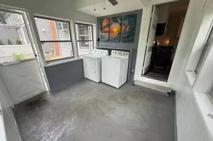 375 S 3rd St, Lindenhurst, NY 11757 - Photo 10