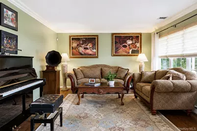 14 Southaven Drive, Brookhaven, NY 11719 - Photo 8