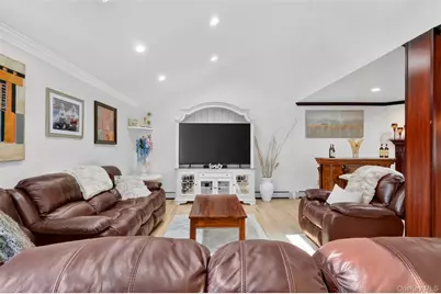 17 Bayberry Road, Ronkonkoma, NY 11779 - Photo 6