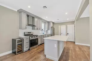 1365 Langdon Blvd, Rockville Centre, NY 11570 - Photo 8