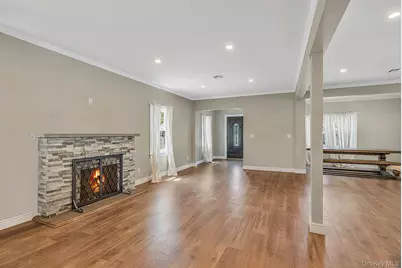 1365 Langdon Boulevard, Rockville Centre, NY 11570 - Photo 6