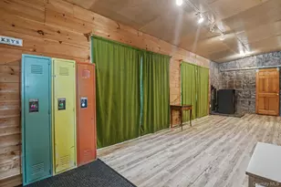 249 Grand St, Newburgh, NY 12550 - Photo 24