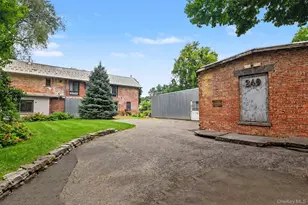 249 Grand St, Newburgh, NY 12550 - Photo 2