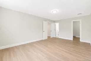 11 Bates Ln, Ridge, NY 11961 - Photo 18