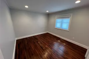 43 Crescent St, Hicksville, NY 11801 - Photo 10
