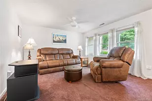 5 Spruce Ridge Dr, Fishkill, NY 12524 - Photo 4