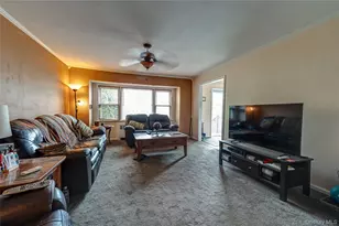 578 Northern Pkwy, Uniondale, NY 11553 - Photo 4