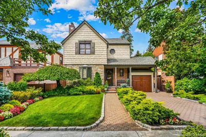 78-20 222nd Street, Oakland Gardens, NY 11364 - Photo 2