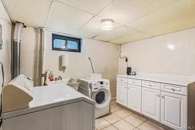 78-20 222nd Street, Oakland Gardens, NY 11364 - Photo 24
