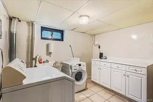 78-20 222nd St, Oakland Gardens, NY 11364 - Photo 24