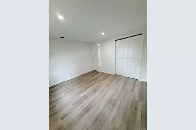 32 Dorchester Road, Ronkonkoma, NY 11779 - Photo 10