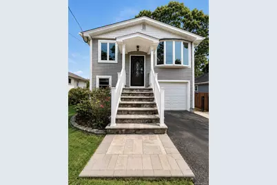 32 Dorchester Road, Ronkonkoma, NY 11779 - Photo 1