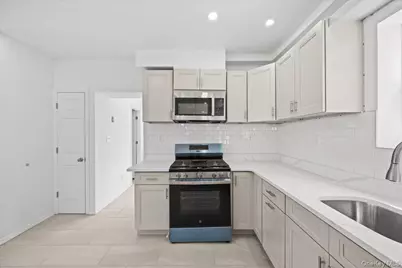 4084 Seton Avenue, Bronx, NY 10466 - Photo 16