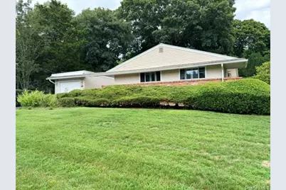 9 Bowman Lane, Kings Park, NY 11754 - Photo 2