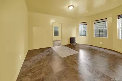 89 Saratoga Avenue #1, Yonkers, NY 10705 - Photo 6