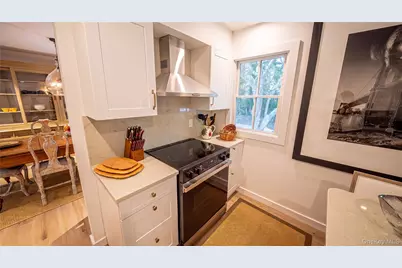 36 Breezy Drive, Sag Harbor, NY 11963 - Photo 16