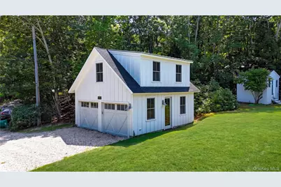36 Breezy Drive, Sag Harbor, NY 11963 - Photo 38