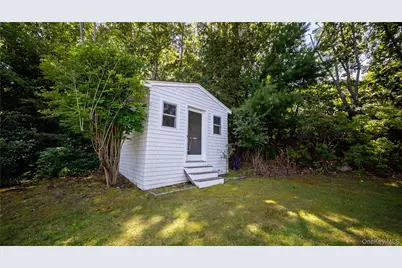 36 Breezy Drive, Sag Harbor, NY 11963 - Photo 32
