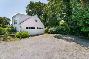 93 Buell Ln, East Hampton, NY 11937 - Photo 10