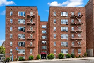 91 Van Cortlandt Ave W, Bronx, NY 10463 - Photo 16