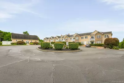 1309 Views Way, Pomona, NY 10970 - Photo 38