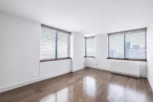 4-74 48th Ave, Long Island City, NY 11109 - Photo 12