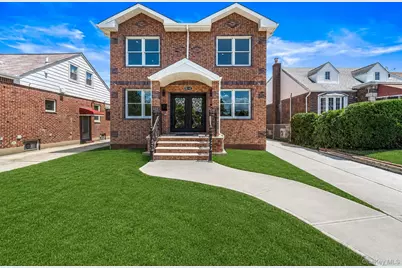8341 Little Neck Parkway, Glen Oaks, NY 11004 - Photo 2