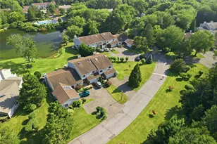 93 Boathouse Ln W, Bay Shore, NY 11706 - Photo 42