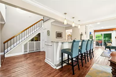 93 Boathouse Lane W, Bay Shore, NY 11706 - Photo 8