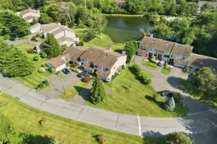 93 Boathouse Ln W, Bay Shore, NY 11706 - Photo 44