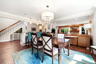 93 Boathouse Ln W, Bay Shore, NY 11706 - Photo 12