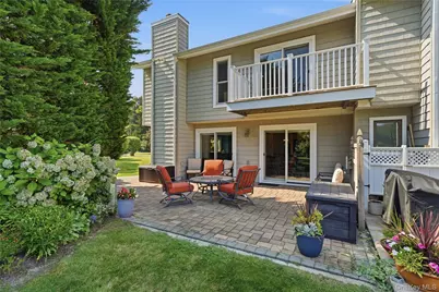 93 Boathouse Lane W, Bay Shore, NY 11706 - Photo 38