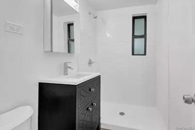 3840 Greystone Avenue #3A, Bronx, NY 10463 - Photo 10