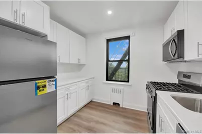 3840 Greystone Avenue #3A, Bronx, NY 10463 - Photo 6