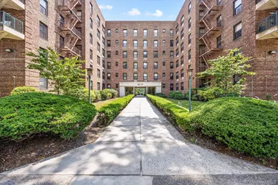 80-35 Springfield Blvd #1M, Queens Village, NY 11427 - Photo 2